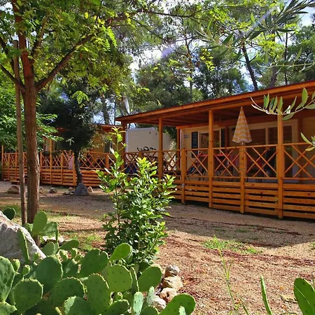 Mobile Homes In Camp Soline At Biograd, With Sand- And Pebble Beach Weißenburg